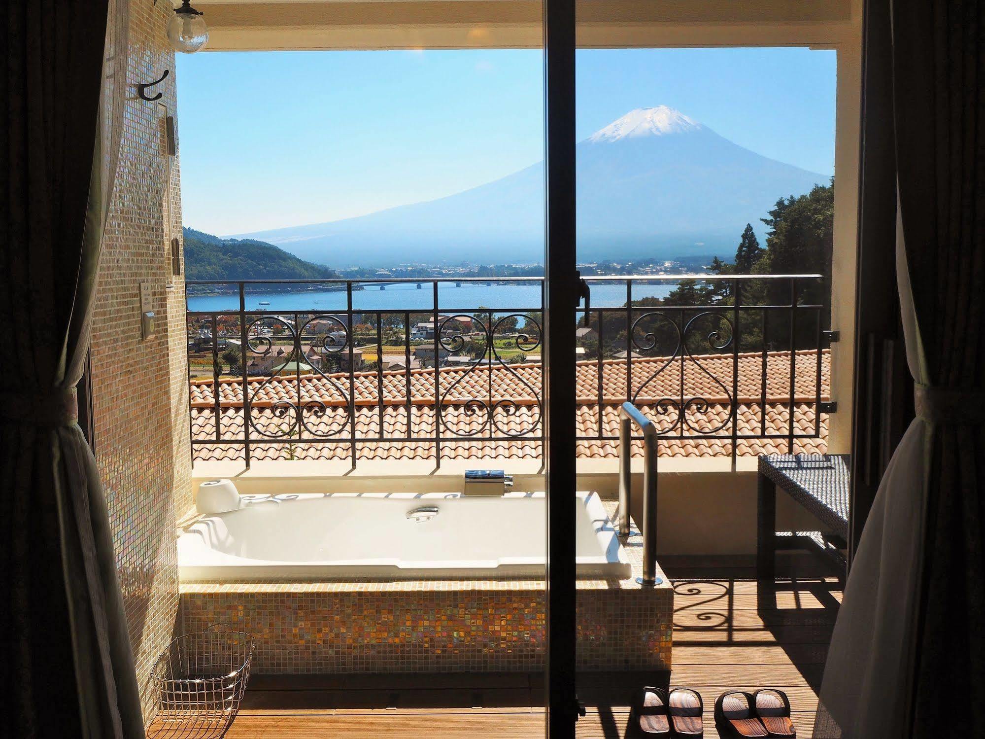 La Vista Fujikawaguchiko Hotel Kültér fotó